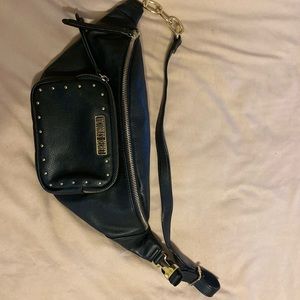 VS leather fanny pack